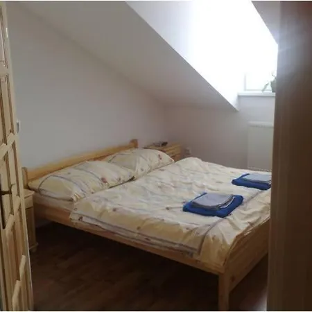 Ubytovanie Mondok Močenok