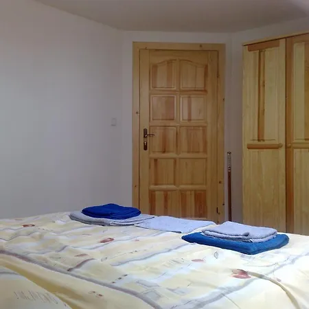 Ubytovanie Mondok Mocenok