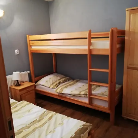 Ubytovanie Mondok * Mocenok