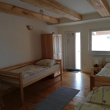 Gasthof Ubytovanie Mondok *